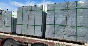 湖州 芝麻白花岗岩地铺石装车日常