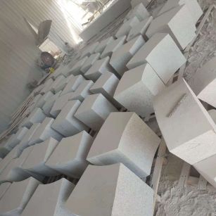 湖州 白麻花岗岩异形坐凳