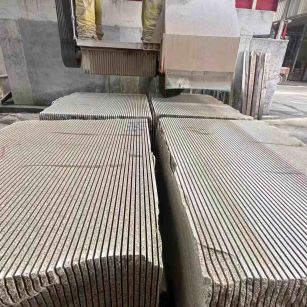 湖州 车间生产日常，黄金麻白麻花岗岩