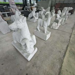 湖州 芝麻白花岗岩造型立体雕刻——十二生肖