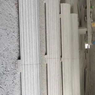 湖州 花岗岩厂家带你看白麻花岗岩门楼大柱柱皮