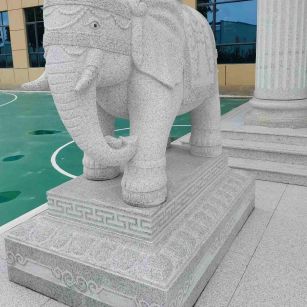 湖州 白麻花岗岩动物异形石雕-大象