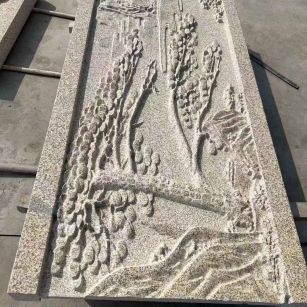 湖州 黄金麻雕刻板浮雕迎客松