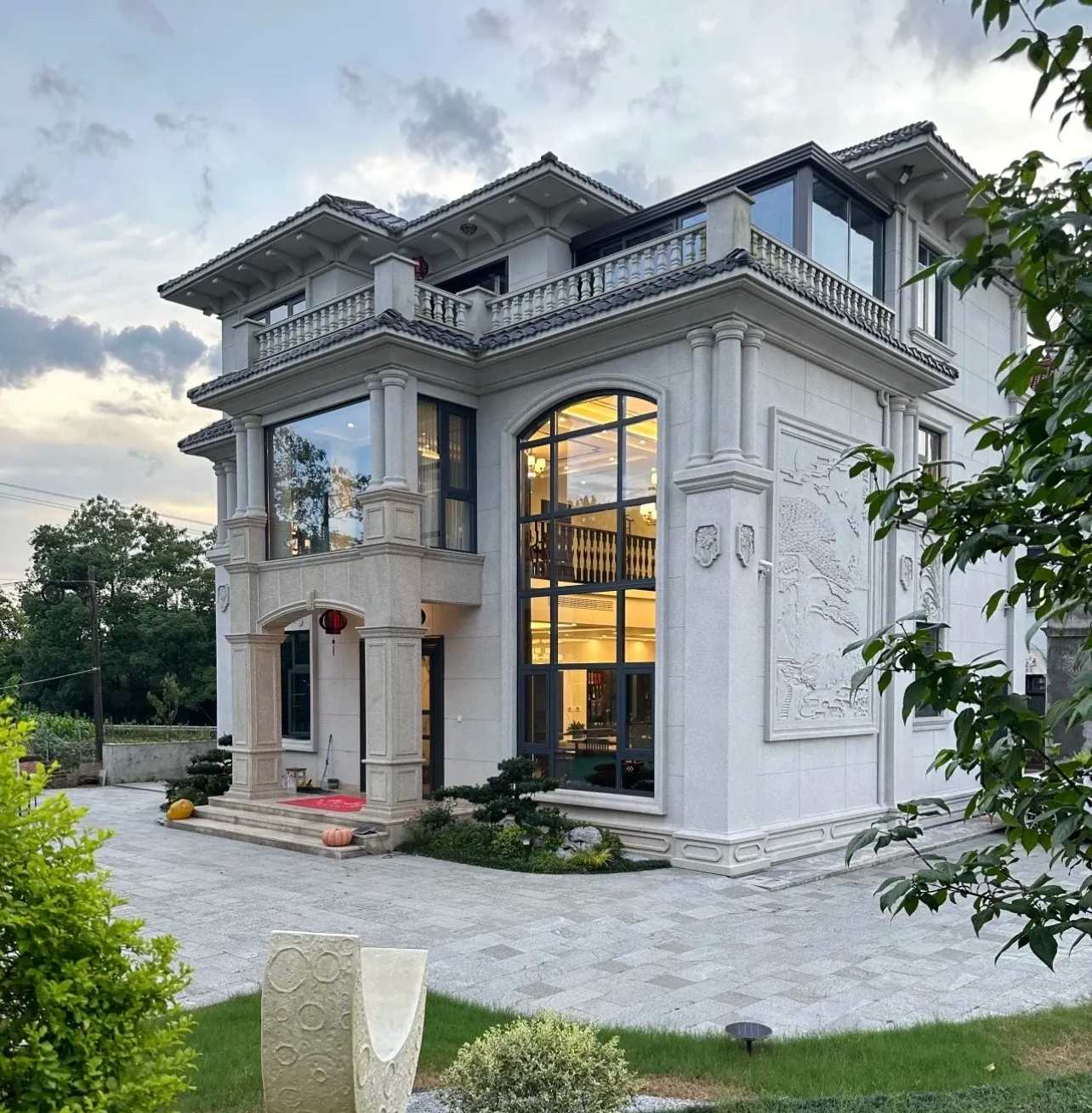 湖州 白麻花岗岩私人别墅干挂石材豪华定制