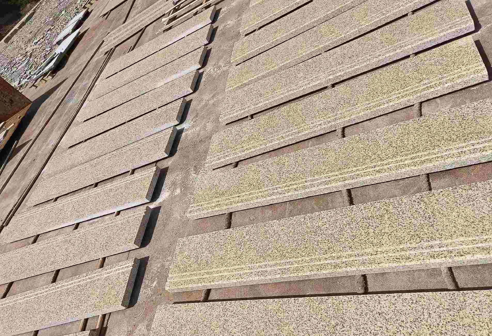 湖州 黄金麻花岗岩光面楼梯踏步