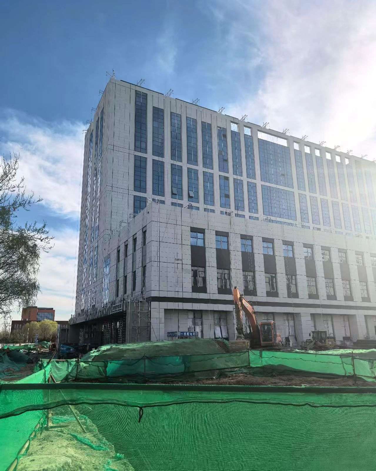 湖州 白麻花岗岩石材外墙干挂