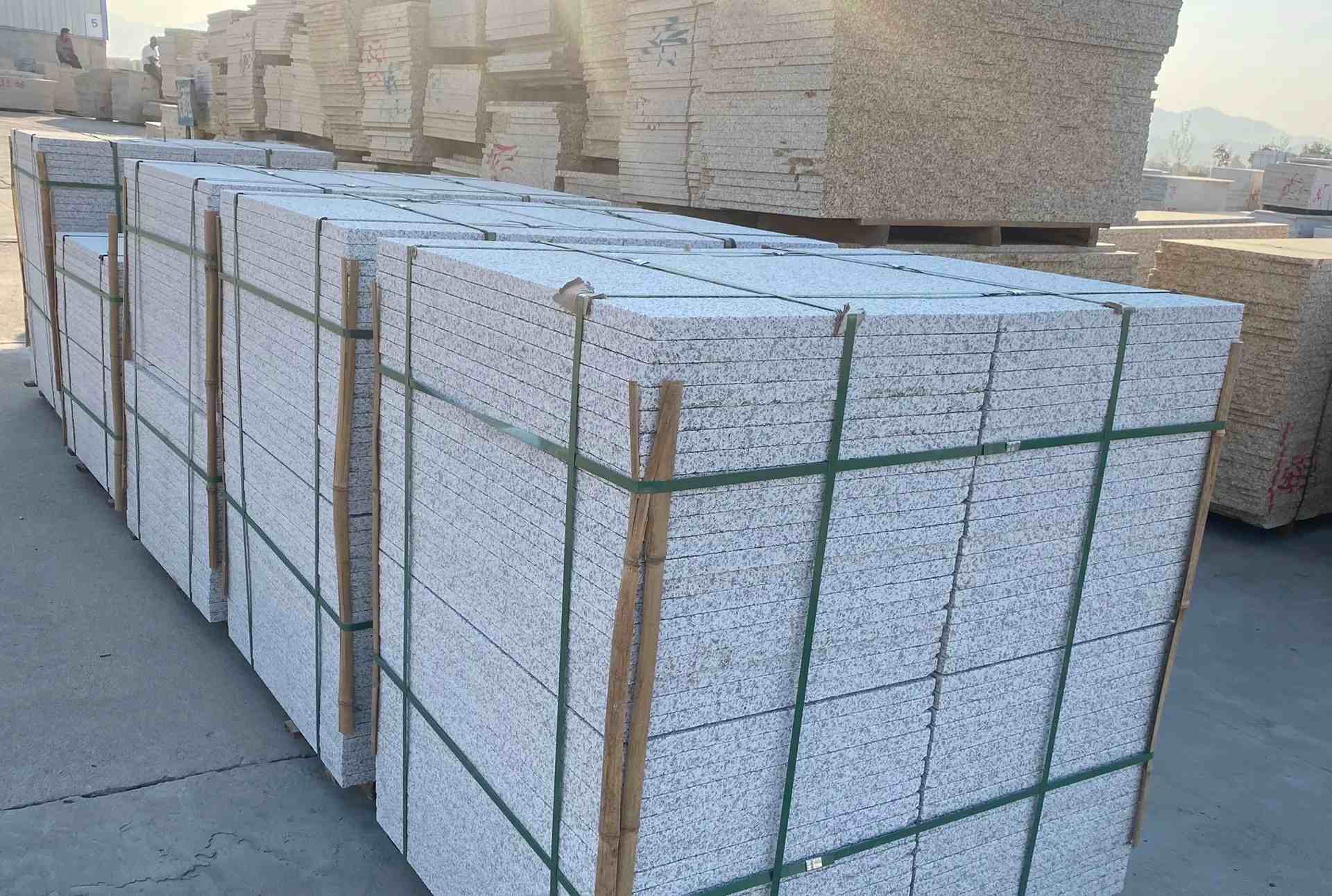 湖州 白麻花岗岩荔枝面地铺石