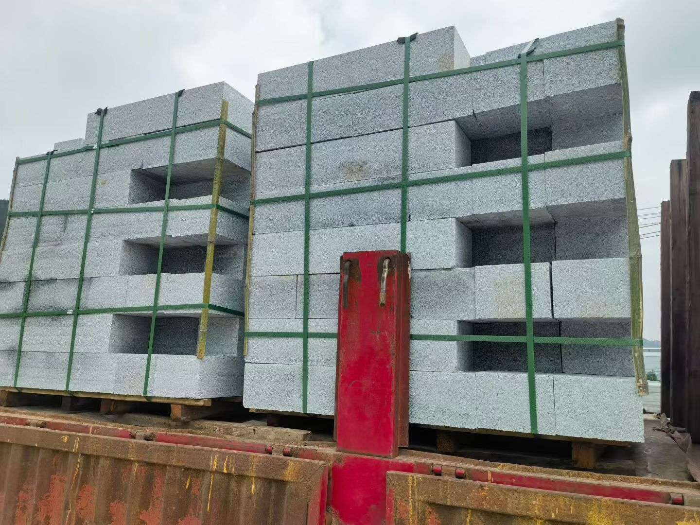 湖州 芝麻白花岗岩路沿石，平石，路侧石，马路牙子，路缘石，立缘石，平缘石等